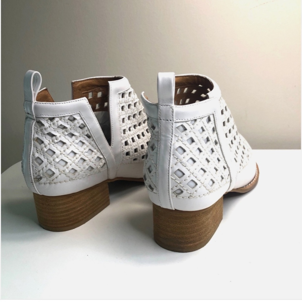 Jeffrey Campbell Cutout Taggart Booties | White Leather | - Picture 5 of 16
